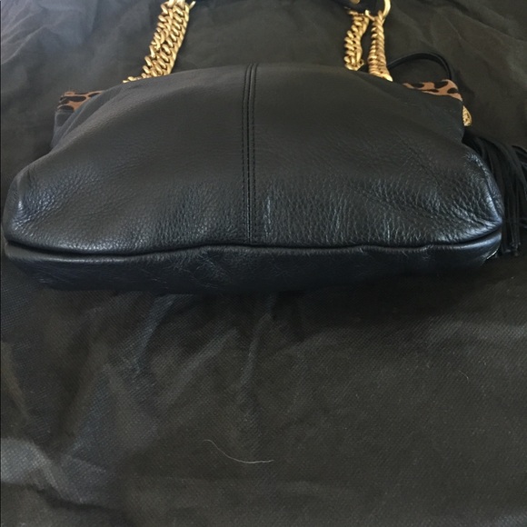 VINCE CAMUTO HANDBAG - Picture 3 of 6